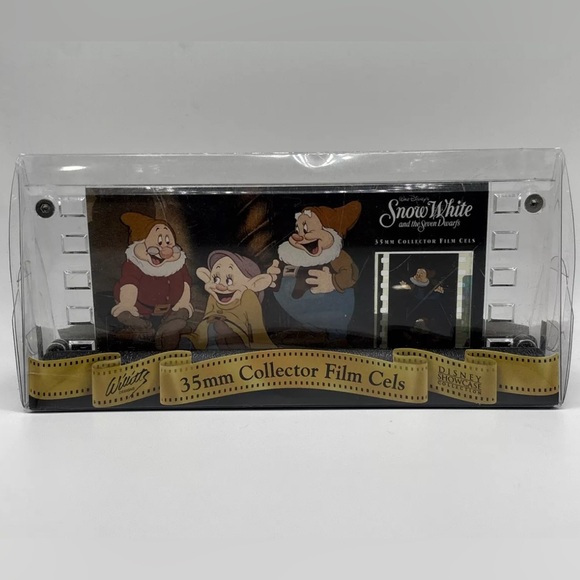 Disney Other - WALT DISNEY SNOW WHITE AND THE SEVEN DWARFS 35MM COLLECTOR FILM CELS
